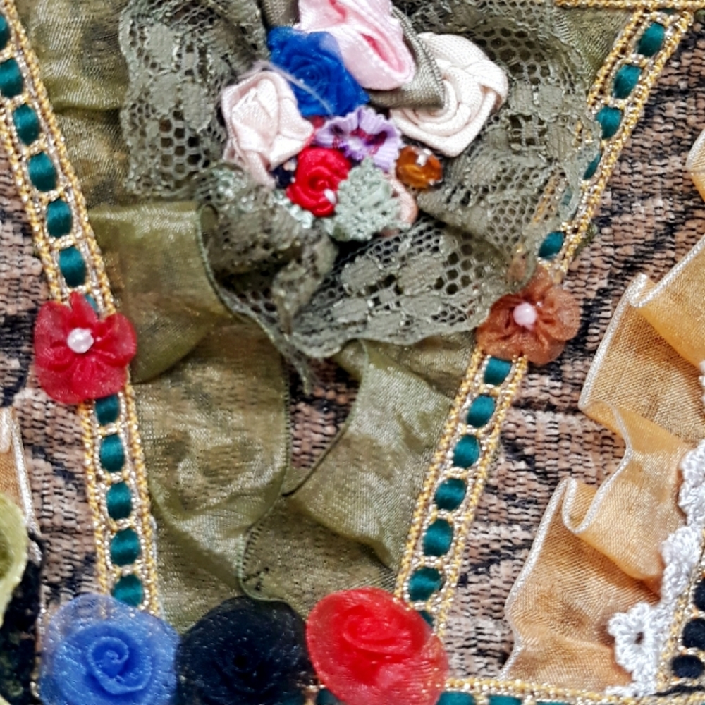 Embellished Whimsical Floral Tapestry Bag - Victorian Style Ruffle Hand Bag - Picture 7 of 16